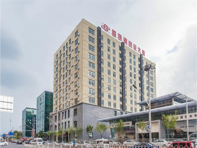 北京钢丝绳阻燃输送带直销